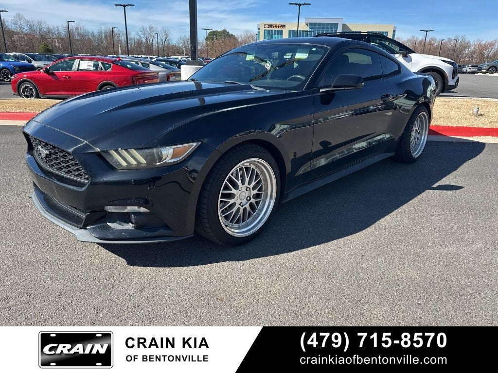 2016 Ford Mustang V6