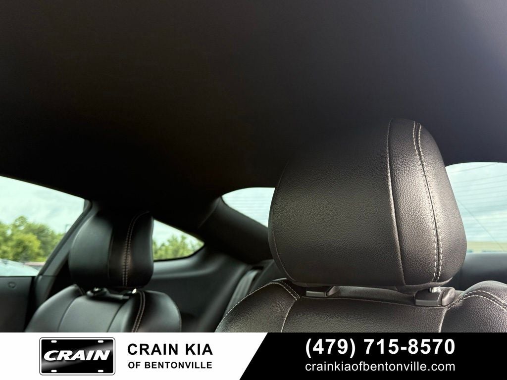2020 Ford Mustang GT Premium - CLEAN CARFAX HISTORY