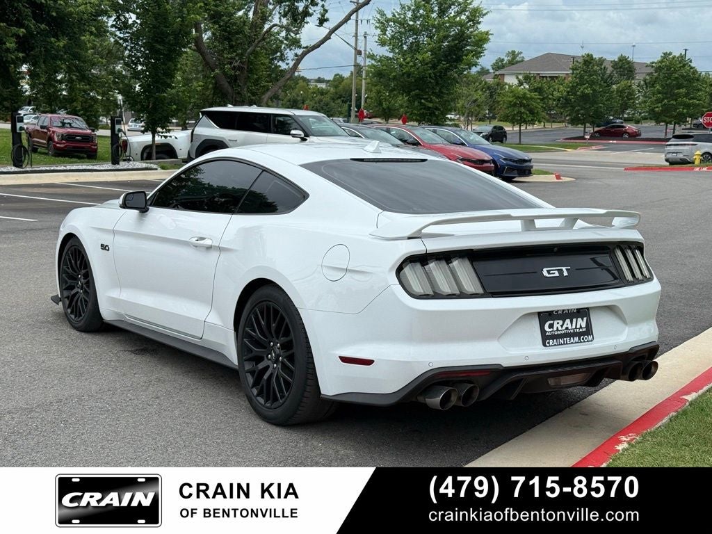 2020 Ford Mustang GT Premium - CLEAN CARFAX HISTORY