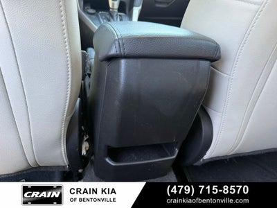 2018 Ford Focus Titanium - SUNROOF / CLEAN CARFAX / LOW MILES!