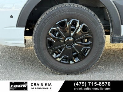 2024 Ford Transit-350 XLT - 12 PASSENGER / CLEAN CARFAX / ONE OWNER