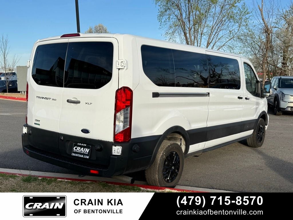 2024 Ford Transit-350 XLT - 12 PASSENGER / CLEAN CARFAX / ONE OWNER
