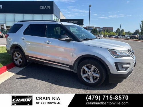 2017 Ford Explorer XLT - 4WD