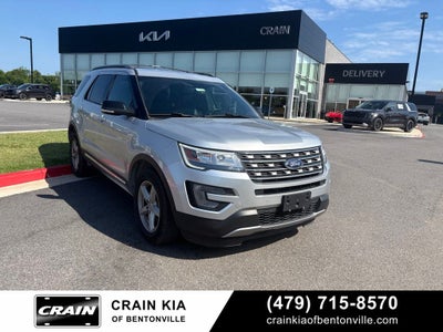 2017 Ford Explorer XLT - 4WD