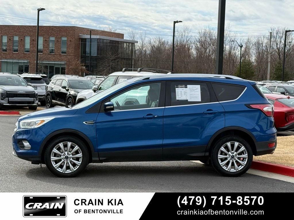 2017 Ford Escape Titanium - PANORAMIC SUNROOF / CLEAN CARFAX