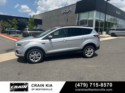 2018 Ford Escape SE - 4WD / CLEAN CARFAX / ONE OWNER