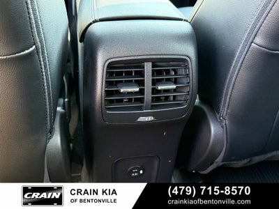 2022 Ford Escape Titanium - AWD / PANORAMIC SUNROOF / CLEAN CARFAX