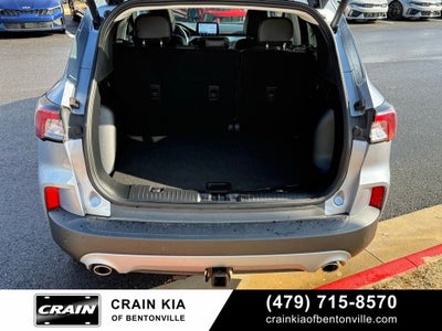 2022 Ford Escape Titanium - AWD / PANORAMIC SUNROOF / CLEAN CARFAX