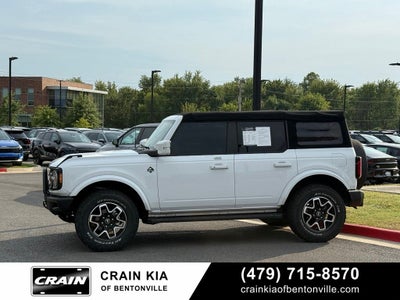 2022 Ford Bronco Outer Banks - 4WD / LUX / HIGH