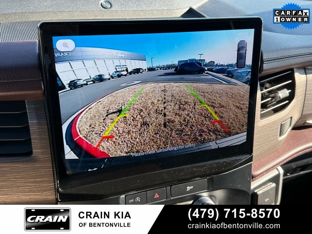 2024 Ford Expedition Limited - 4WD / PANORAMIC SUNROOF / CLEAN CARFAX / 1 OWNER