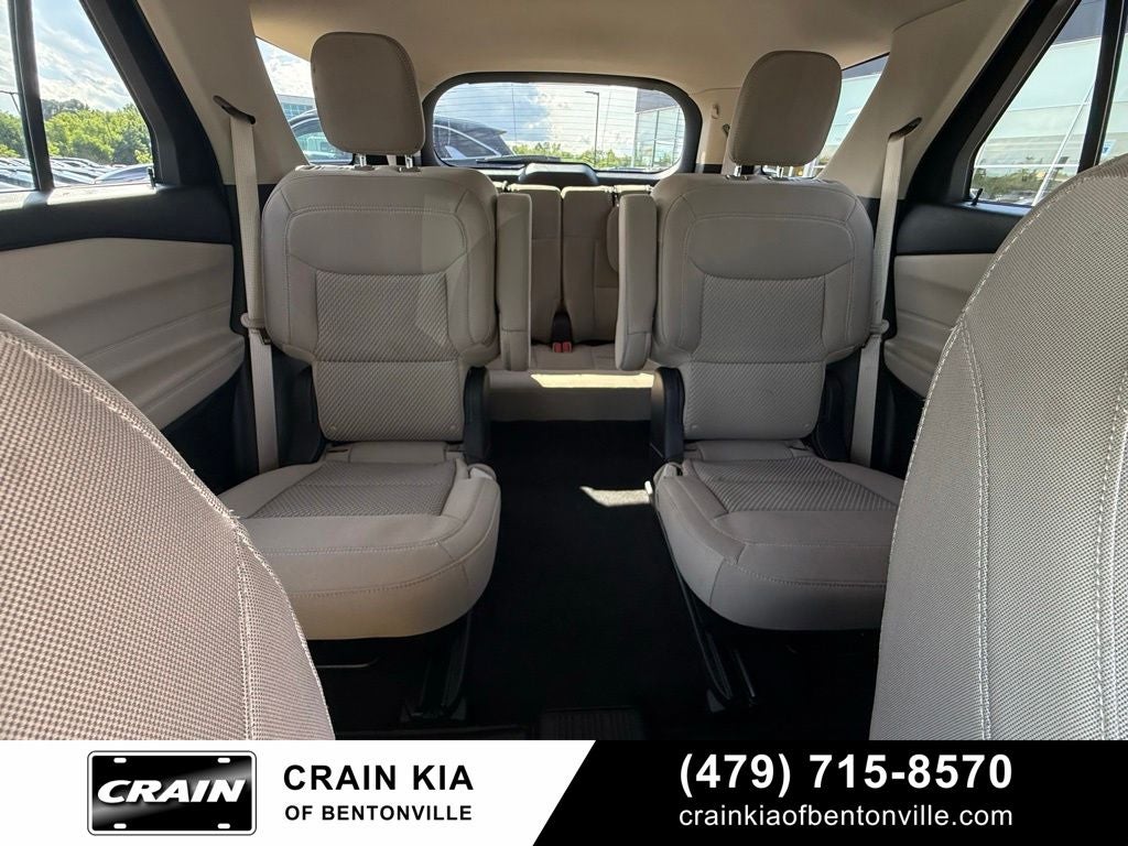 2023 Ford Explorer XLT - CLEAN CARFAX / ONE OWNER / 3RD ROW