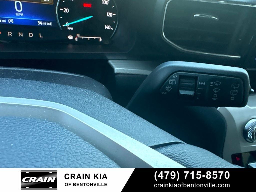 2024 Ford Explorer XLT - 4WD / CLEAN CARFAX / ONE OWNER