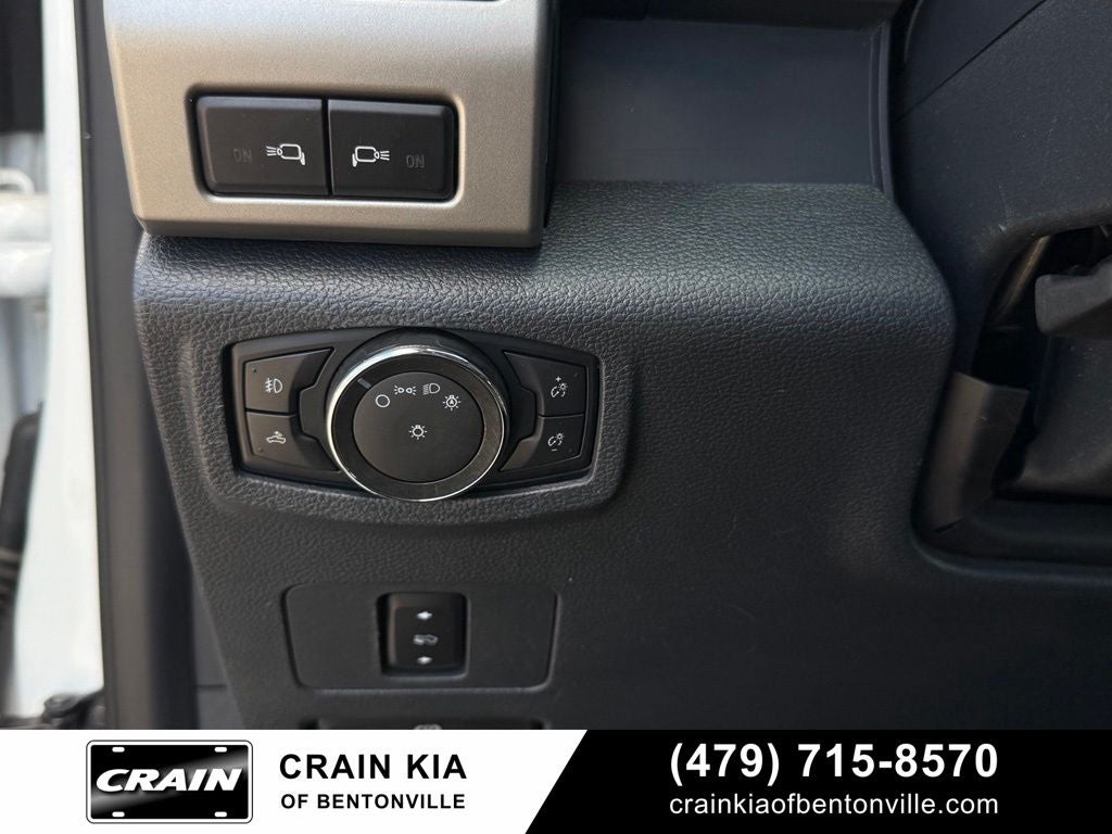 2022 Ford F-250SD Lariat - 4WD / CLEAN CARFAX / ONE OWNER