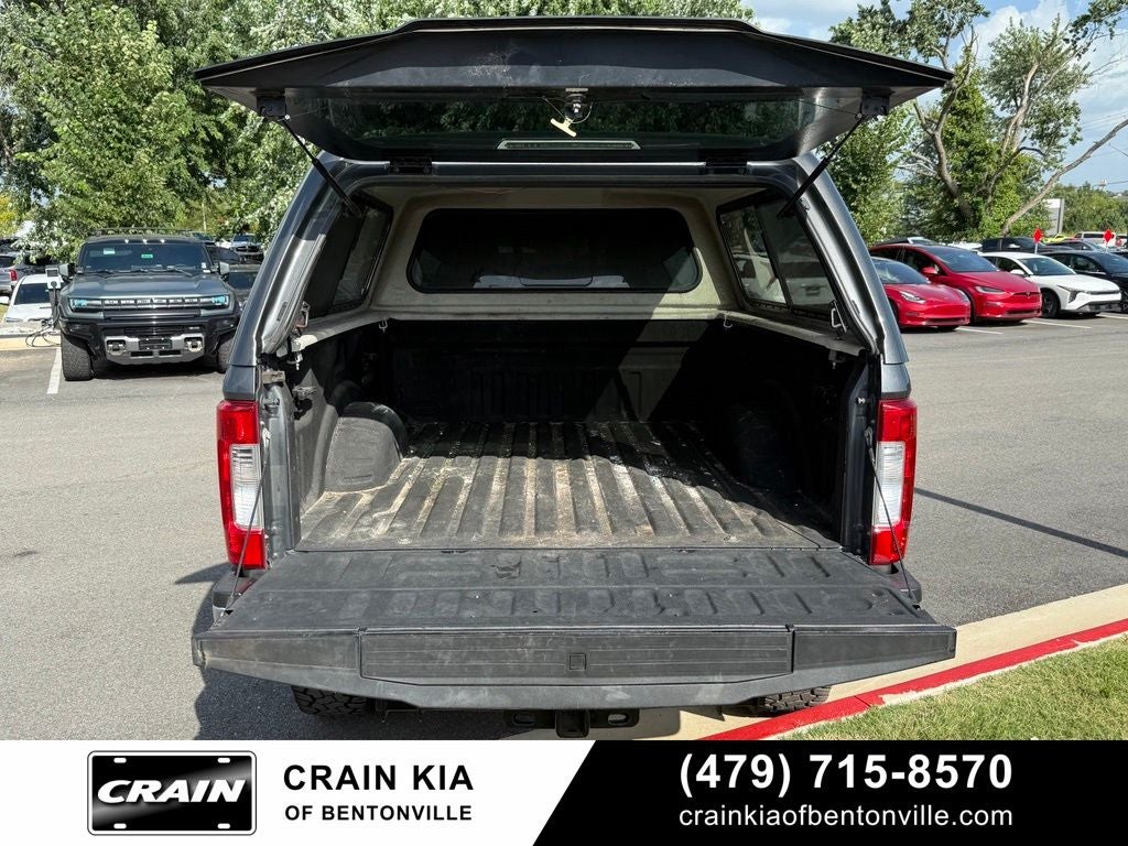 2019 Ford F-350SD Lariat Ultimate - 4WD / CLEAN CARFAX