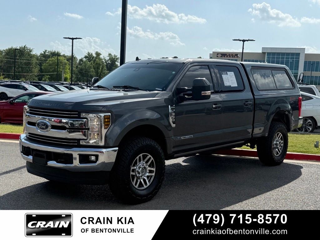 2019 Ford F-350SD Lariat Ultimate - 4WD / CLEAN CARFAX
