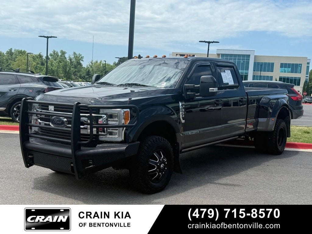 2019 Ford F-350SD King Ranch Ultimate - 4WD / PANORAMIC SUNROOF