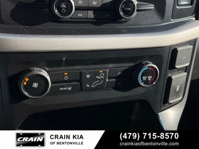 2021 Ford F-150 XLT - 4WD / CLEAN CARFAX