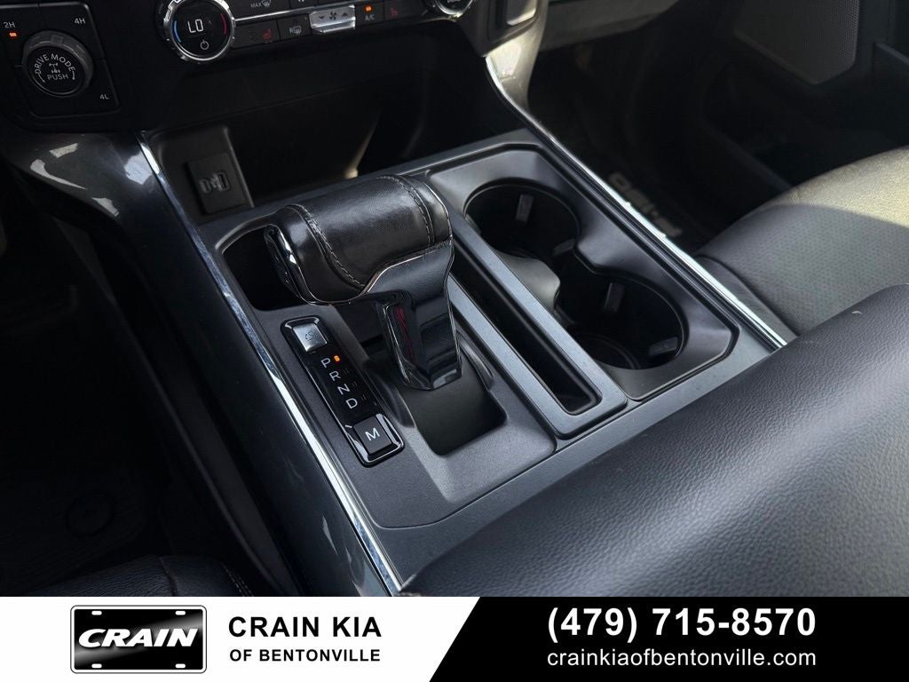2021 Ford F-150 XLT - 4WD / CLEAN CARFAX