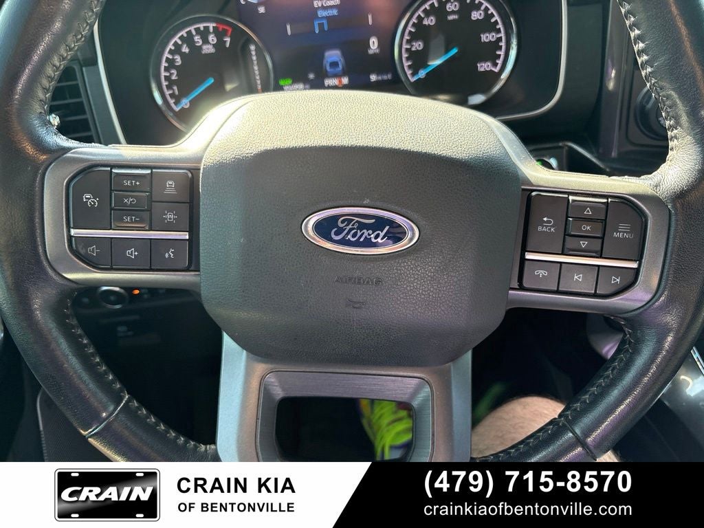 2021 Ford F-150 XLT - 4WD / CLEAN CARFAX