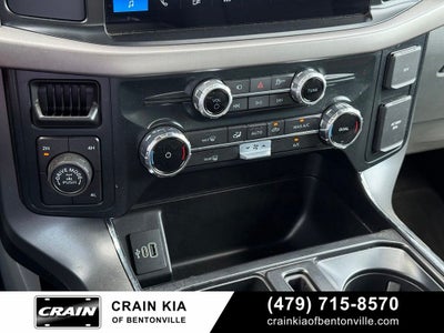 2025 Ford F-150 XLT - 4WD / CLEAN CARFAX