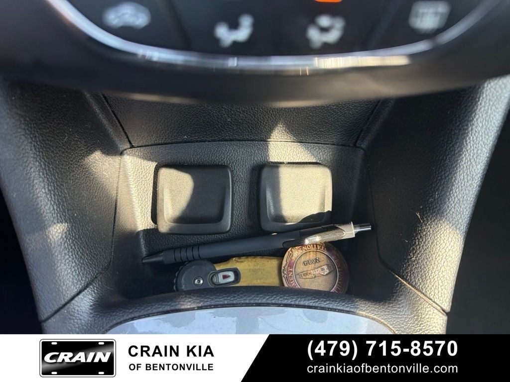 2017 Chevrolet Cruze LT - CLEAN CARFAX