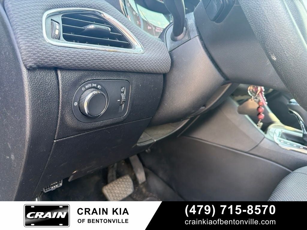 2017 Chevrolet Cruze LT - CLEAN CARFAX