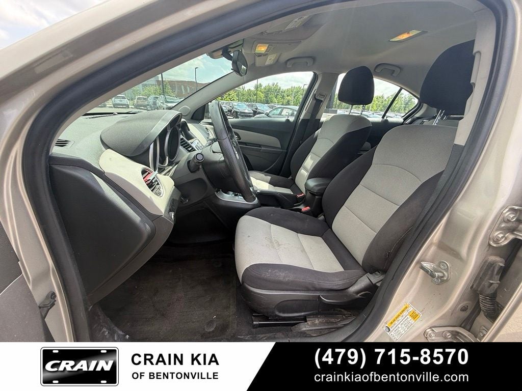 2013 Chevrolet Cruze LS