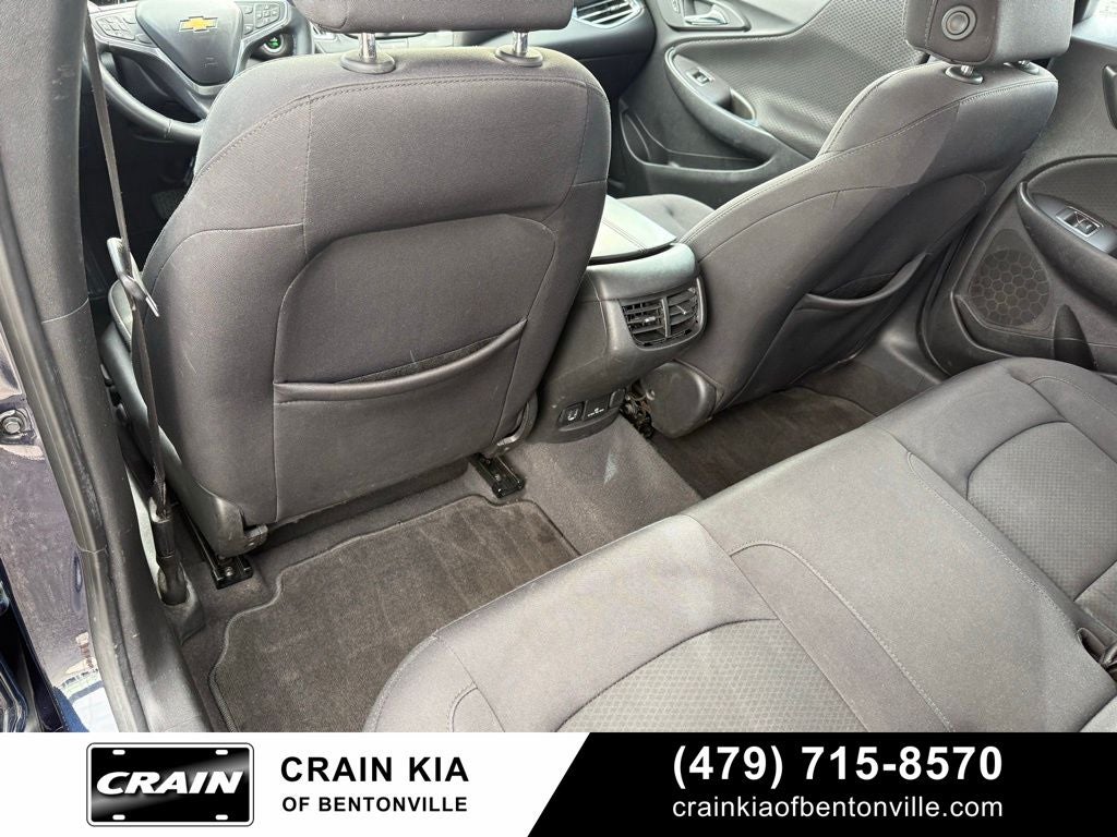 2017 Chevrolet Malibu LT 1LT