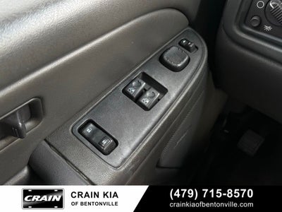 2005 Chevrolet Silverado 1500 Z71 Style Side - 4WD / CLEAN CARFAX