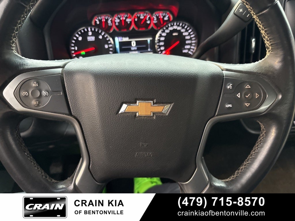 2016 Chevrolet Silverado 1500 LT - 4WD / LIFTED / WHEELS / TIRES