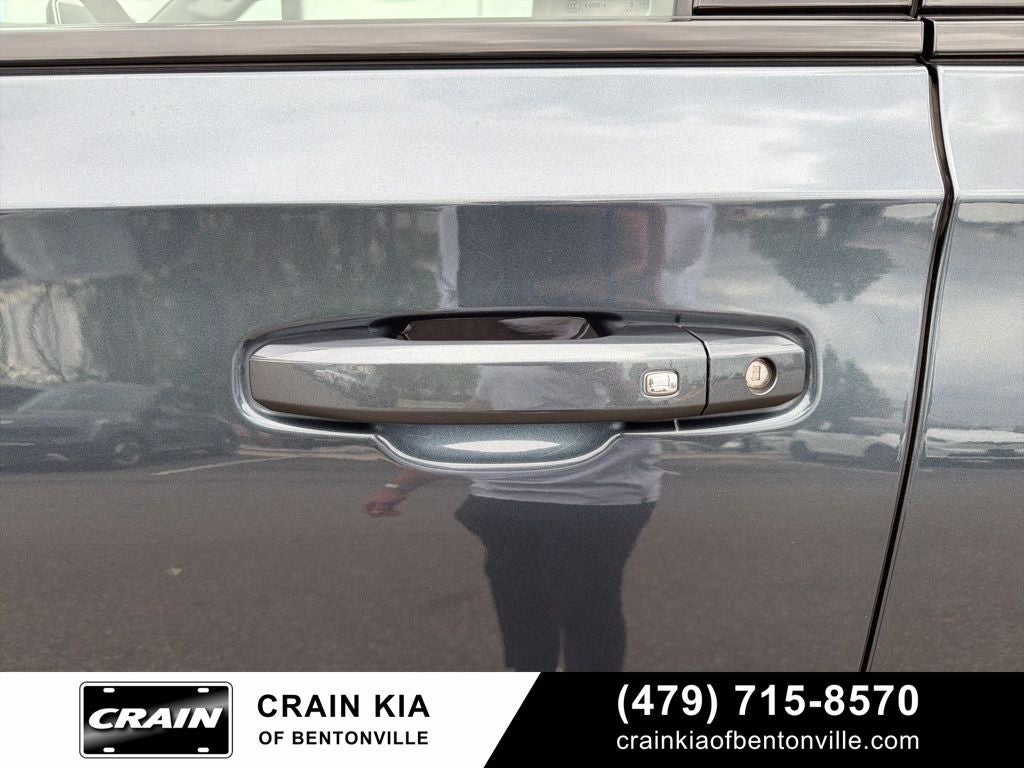 2021 GMC Yukon AT4 - 4WD / PANORAMIC SUNROOF / CLEAN CARFAX