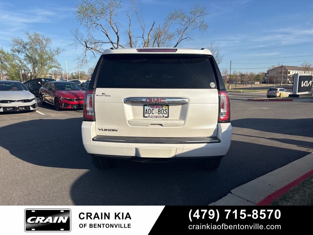 2016 GMC Yukon Denali - 4WD / SUNROOF