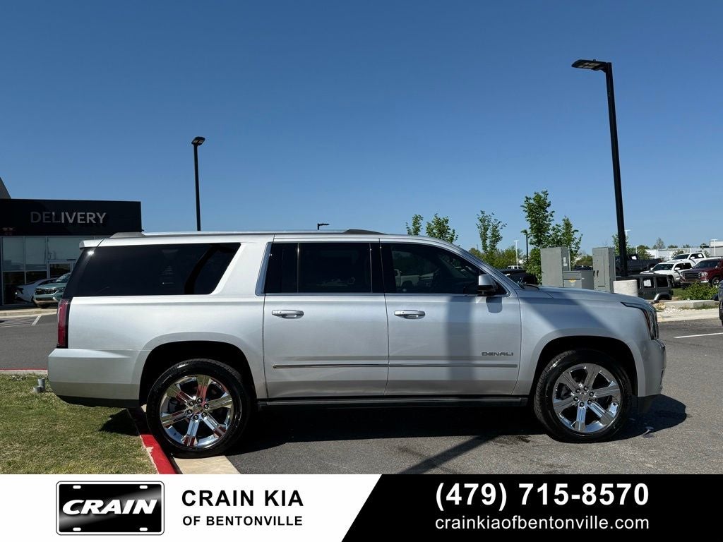 2018 GMC Yukon XL Denali Ultimate - 4WD / SUNROOF / CLEAN CARFAX
