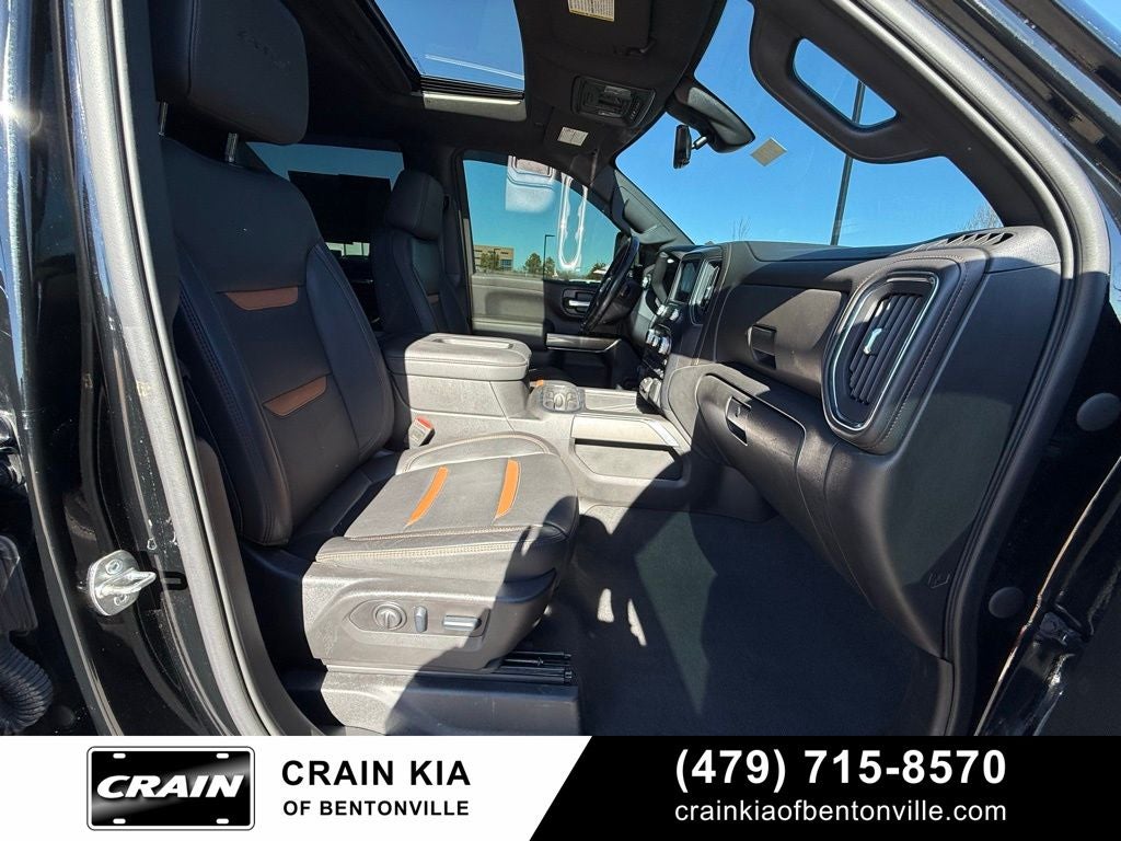 2022 GMC Sierra 2500HD AT4 - 4WD / SUNROOF / CLEAN CARFAX