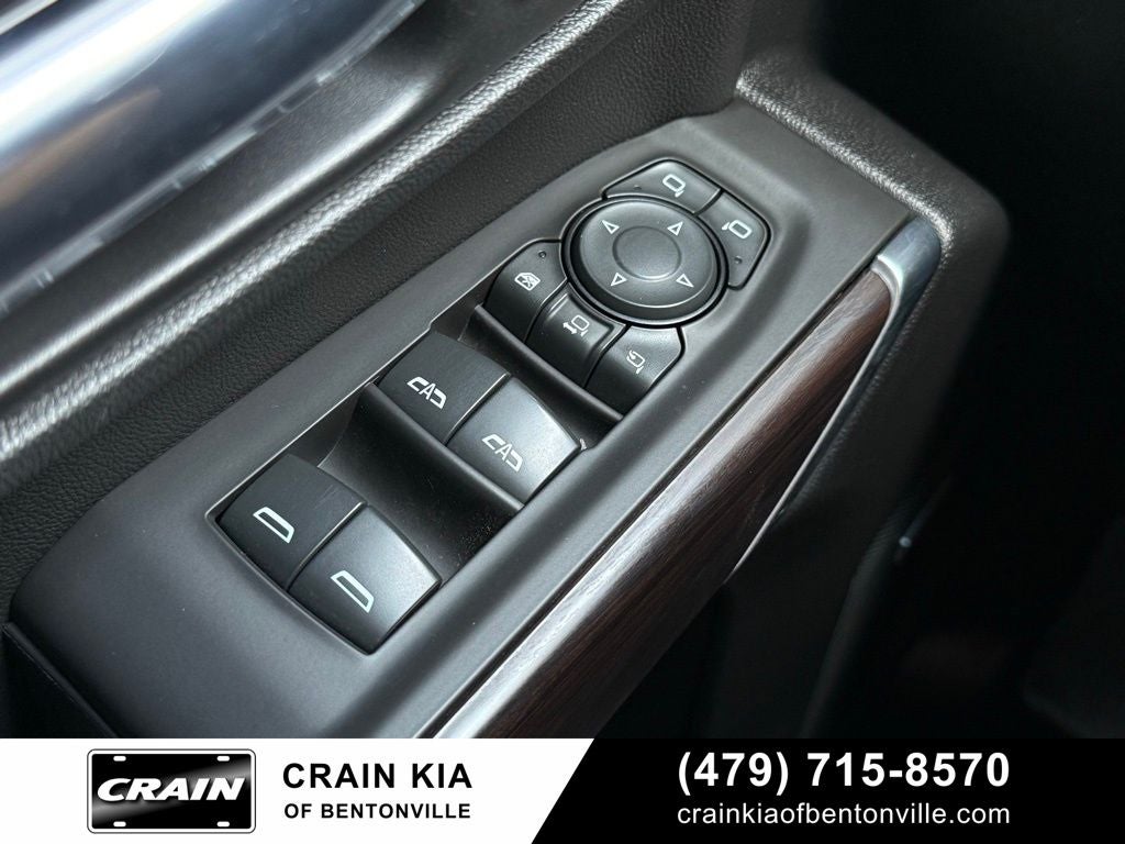 2020 GMC Sierra 3500HD SLT - 4WD / CLEAN CARFAX