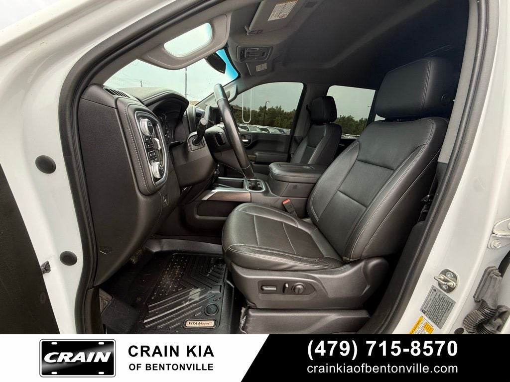 2020 GMC Sierra 3500HD SLT - 4WD / CLEAN CARFAX