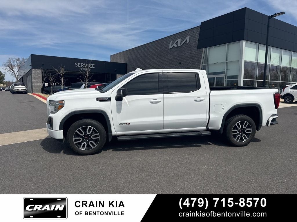 2019 GMC Sierra 1500 AT4 - 4WD / AT4 PREMIUM / CLEAN CARFAX