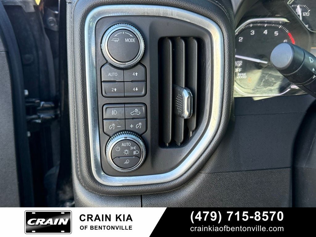 2020 GMC Sierra 1500 SLT - 4WD / CLEAN CARFAX