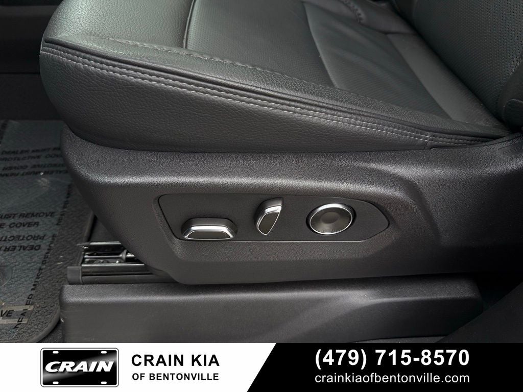 2026 GMC Sierra 1500 Denali - 4WD / CLEAN CARFAX / ONE OWNER