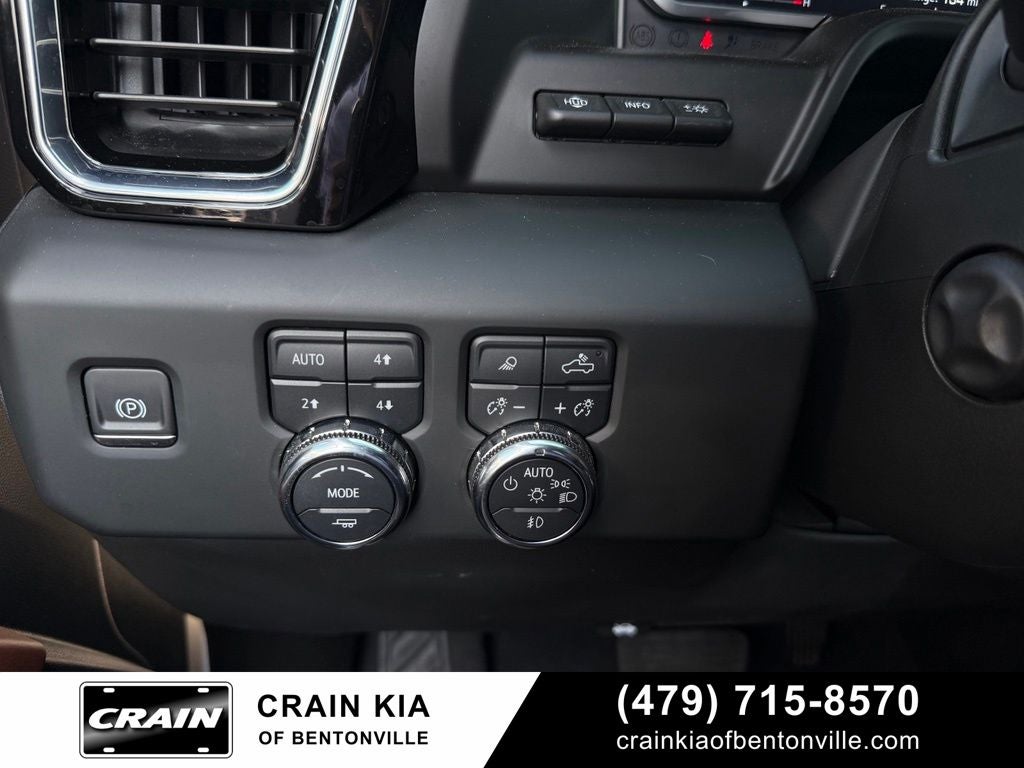 2023 GMC Sierra 1500 Denali Ultimate - 4WD / CARFAX ONE OWNER