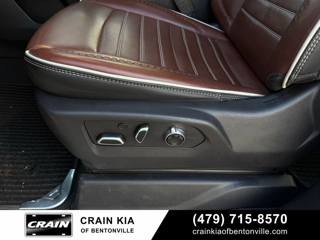 2024 GMC Sierra 1500 Denali Ultimate - 4WD / SUNROOF / CARFAX ONE OWNER