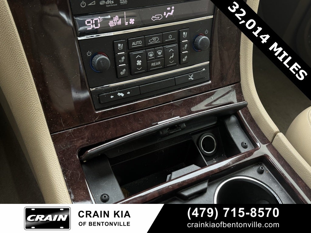 2014 Cadillac Escalade Premium - AWD / CLEAN CARFAX / VERY LOW MILES!