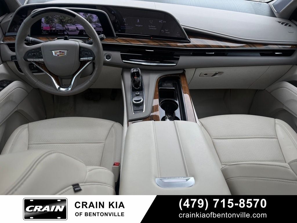 2024 Cadillac Escalade ESV Sport Platinum - AWD / PANORAMIC SUNROOF / CLEAN CARFAX