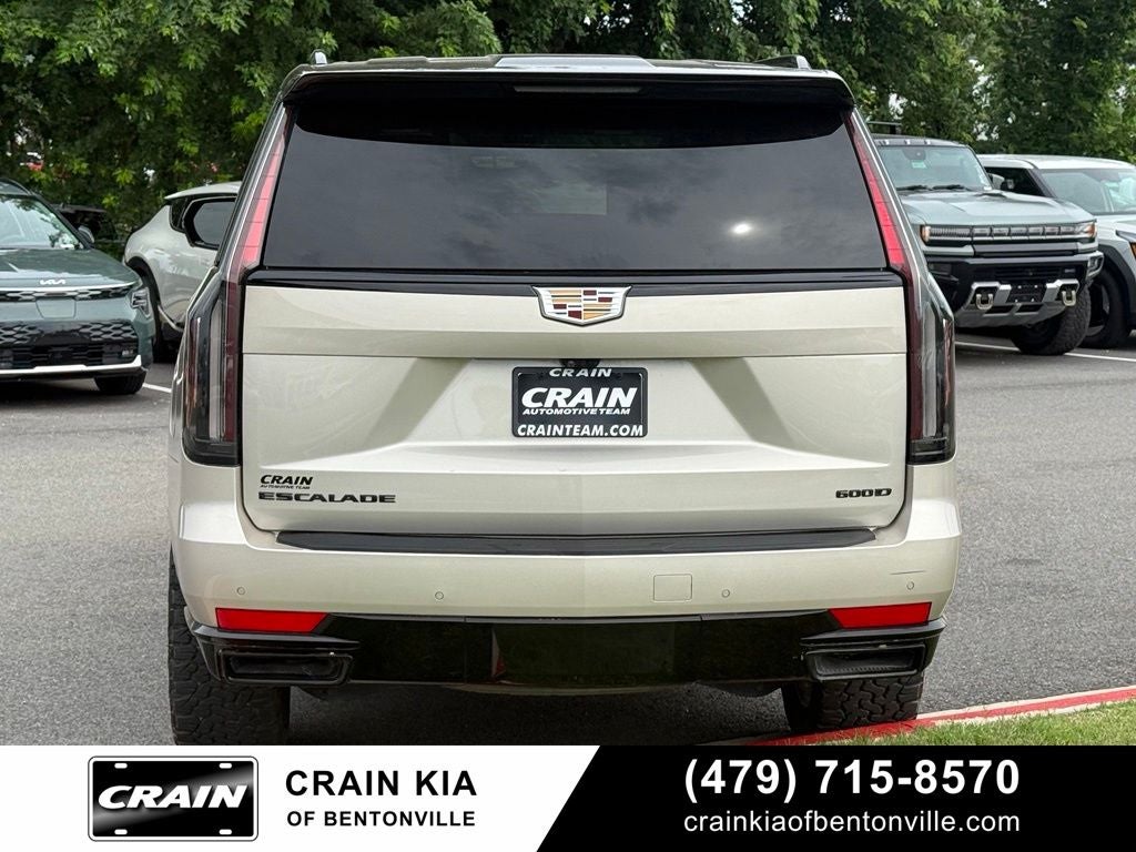 2024 Cadillac Escalade ESV Sport Platinum - AWD / PANORAMIC SUNROOF / CLEAN CARFAX