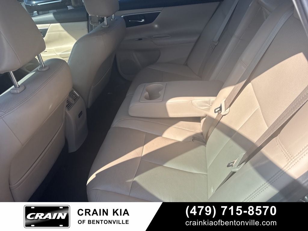 2017 Nissan Altima 3.5 SL - SUNROOF