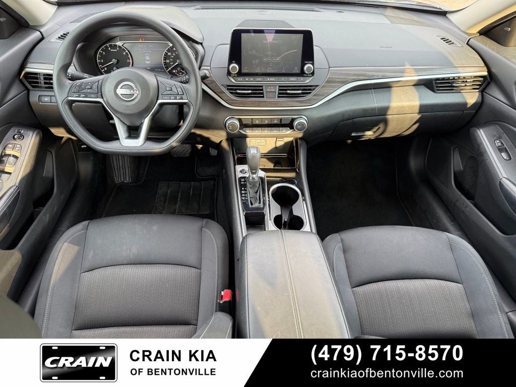 2024 Nissan Altima 2.5 SV - CLEAN CARFAX / ONE OWNER