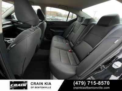 2024 Nissan Altima 2.5 SV - CLEAN CARFAX / ONE OWNER
