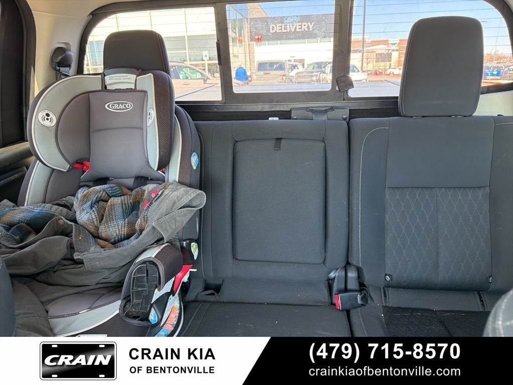 2019 Nissan Titan XD SV - 4WD / CLEAN CARFAX / ONE OWNER