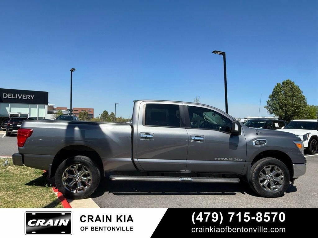 2019 Nissan Titan XD SV - 4WD / CLEAN CARFAX / ONE OWNER