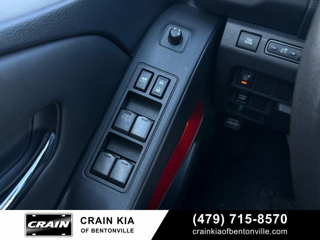 2023 Nissan Frontier PRO-X - CLEAN CARFAX HISTORY